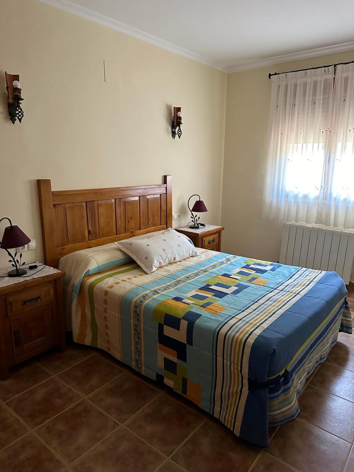 Casas Rurales Cerro Lobo Yeste Exterior foto